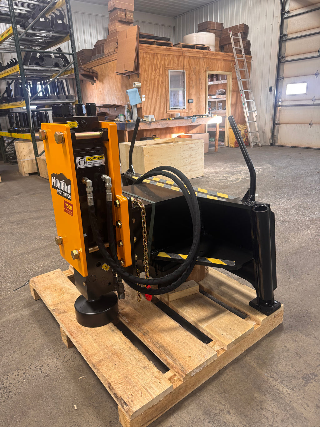 Montana Post Driver 750R